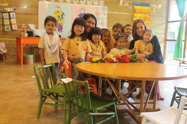 IMG_1092 Nursery & K1 students with homeroom teachers on Teacher's Day, Panyaden School
