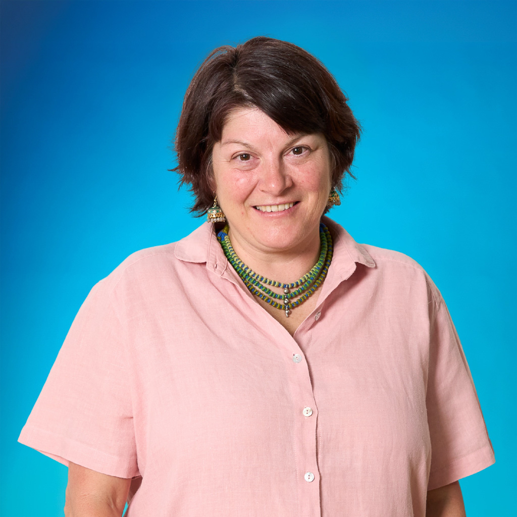 New Teacher & Staff - Kru  Laura