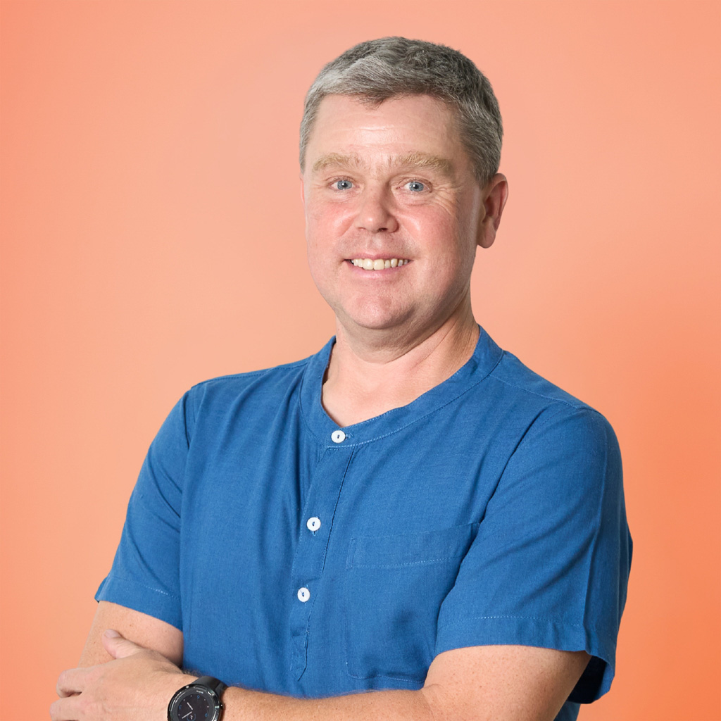 New Teacher & Staff - Kru Todd