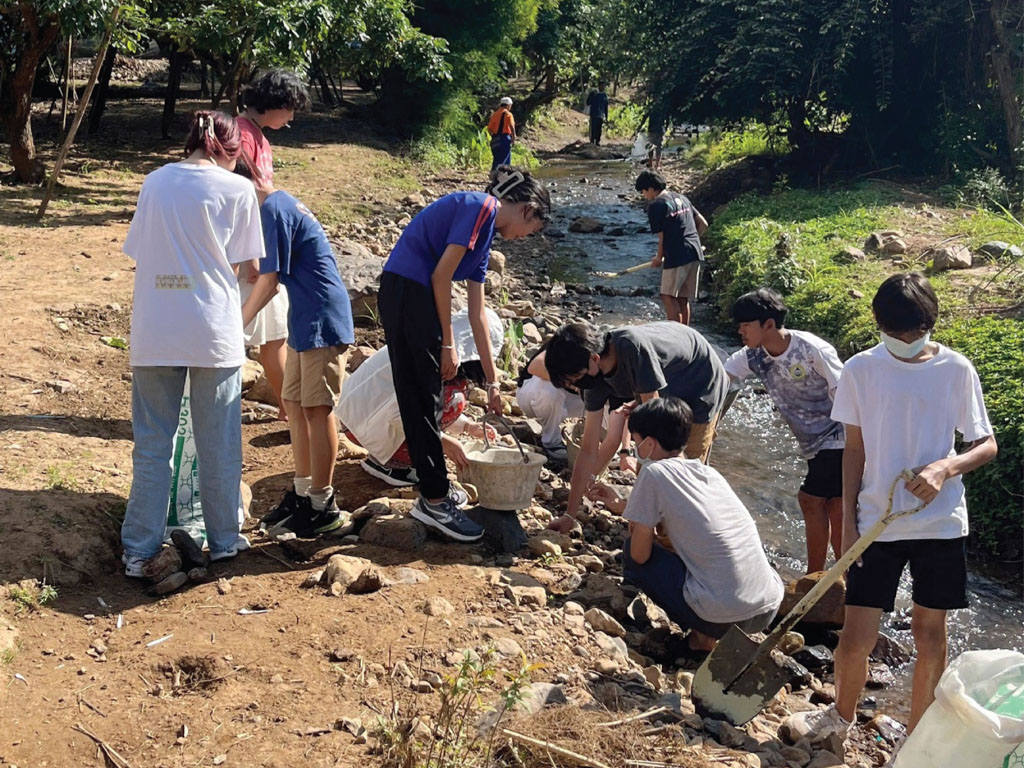 Panyaden Service Learning Trips: Service Learning Trips