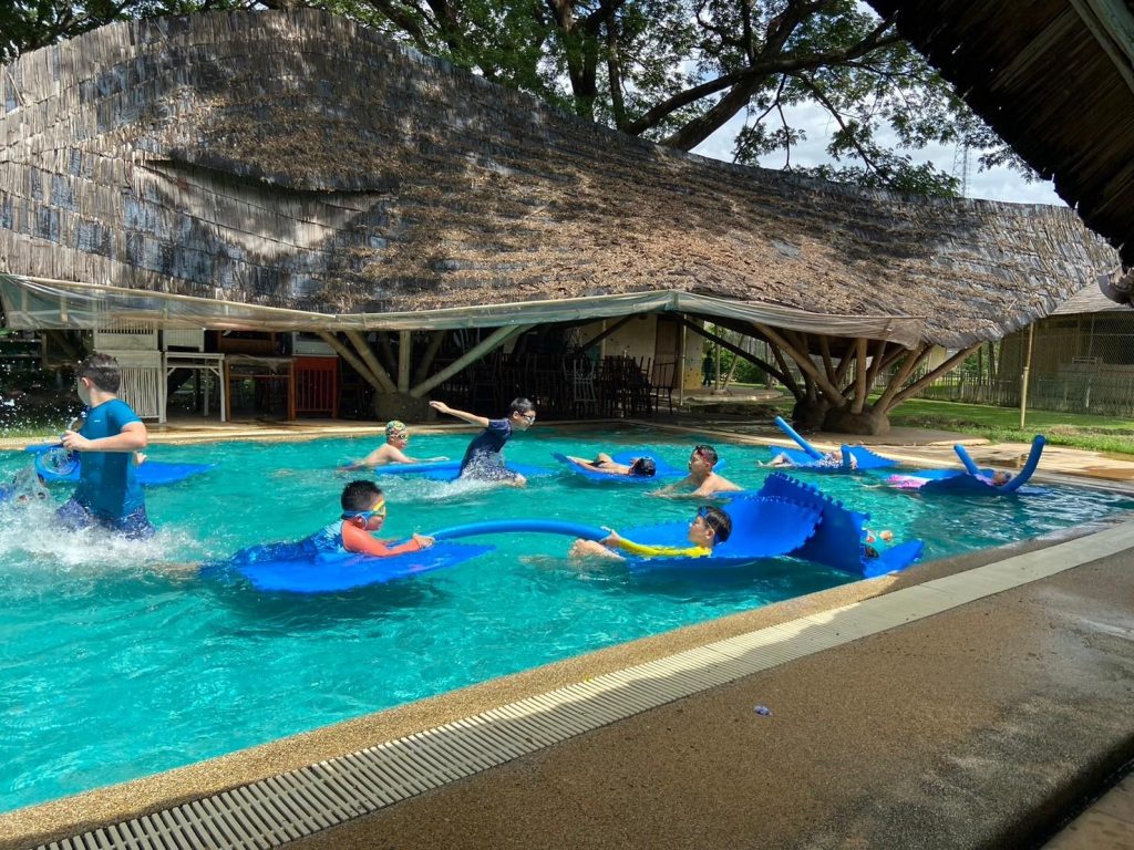 LINE_ALBUM_1767_240701_95